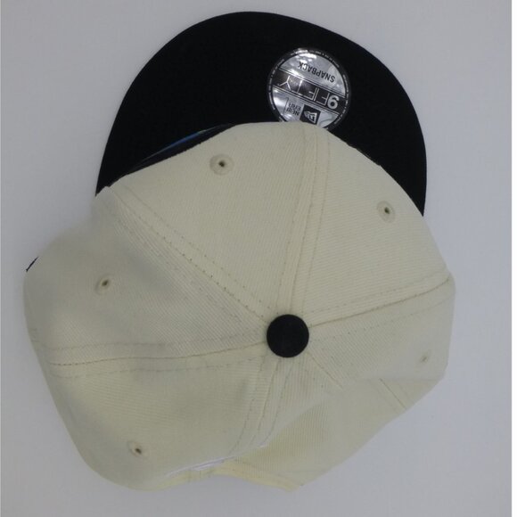 Golden State Warriors New Era 2022 NBA Champions Locker Room Snapback Hat - Picture 6 of 15